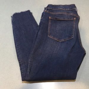 Old Navy Rockstar super skinny ankle cut jeans!